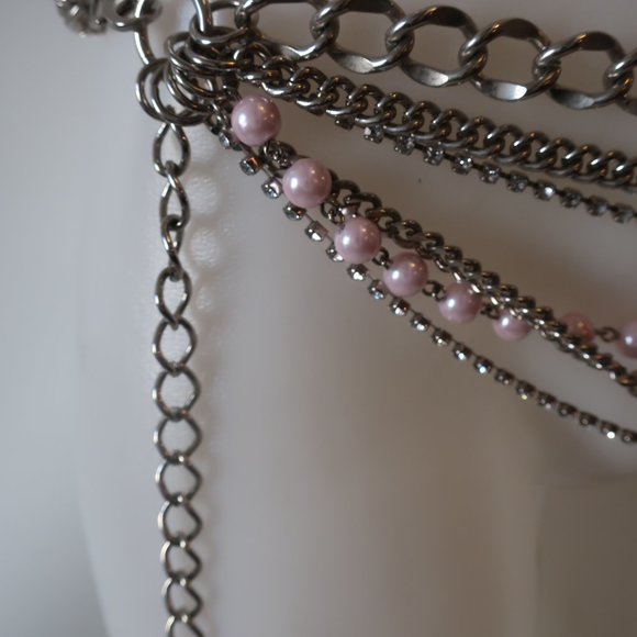 Shag Boutique Silver Multi Chain & Pink Faux Pearls Hip Chain Belt* - Picture 6 of 9